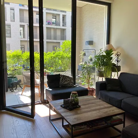 City Garden With Free Garage Appartement *